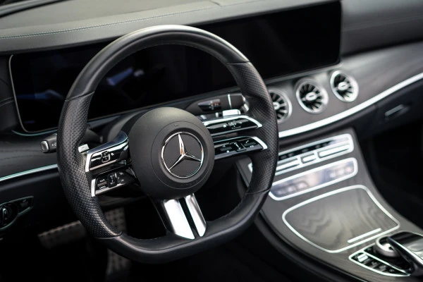 Mercedes E200 Cabrio (Grau), 2022