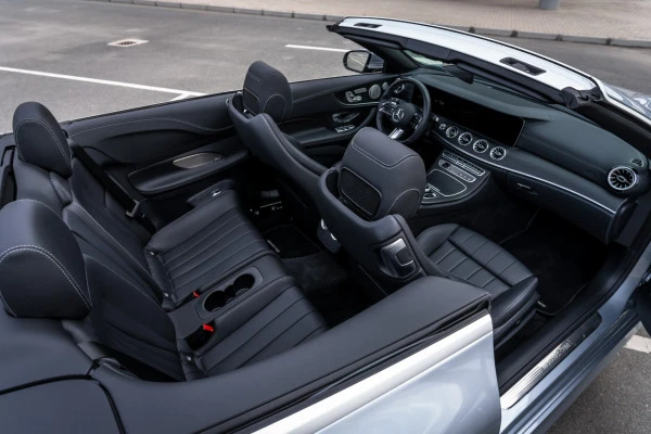 Mercedes E200 Cabrio (Grau), 2022