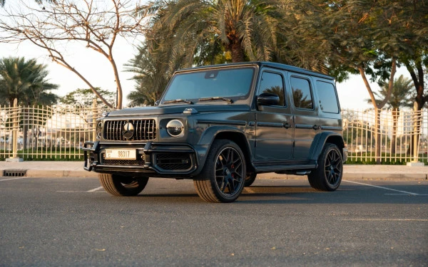 مرسيدس G63 AMG (اللون الرمادي), 2022