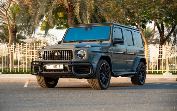 مرسيدس G63 AMG (اللون الرمادي), 2022