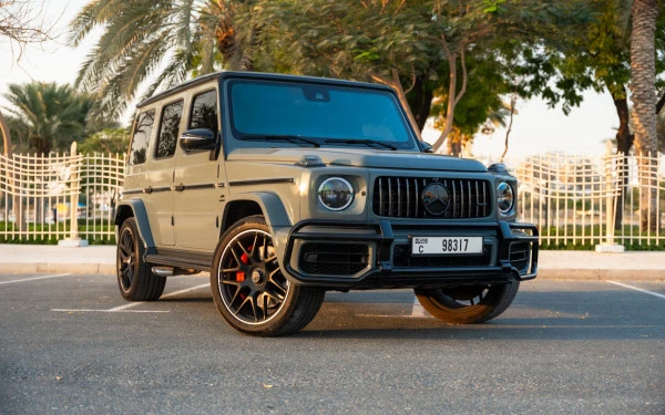 مرسيدس G63 AMG (اللون الرمادي), 2022
