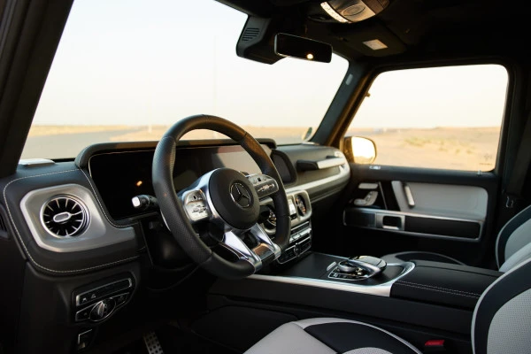 Mercedes G63 AMG (Grey), 2023