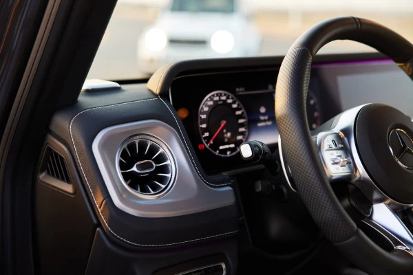 Mercedes G63 AMG (Grey), 2023