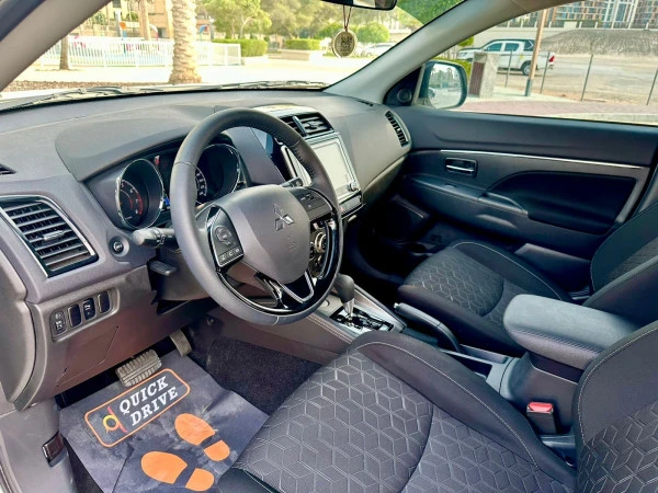 Mitsubishi ASX (White), 2024