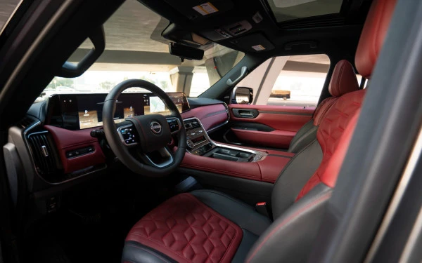 نيسان باترول Platinum V6 (اللون الرمادي), 2025