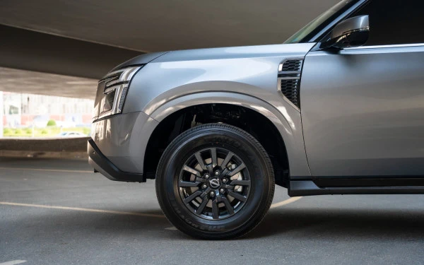 Nissan Patrol V6 (Grey), 2026
