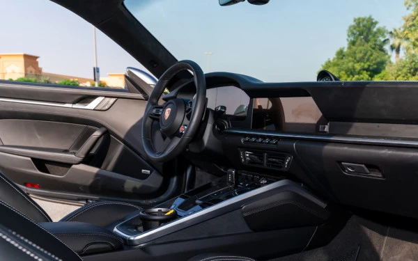 Porsche 911 Carrera GTS (Grey), 2025