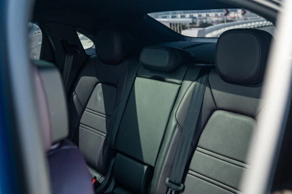 Porsche Cayenne (Grey), 2025
