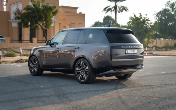 Range Rover Vogue HSE (Grey), 2023