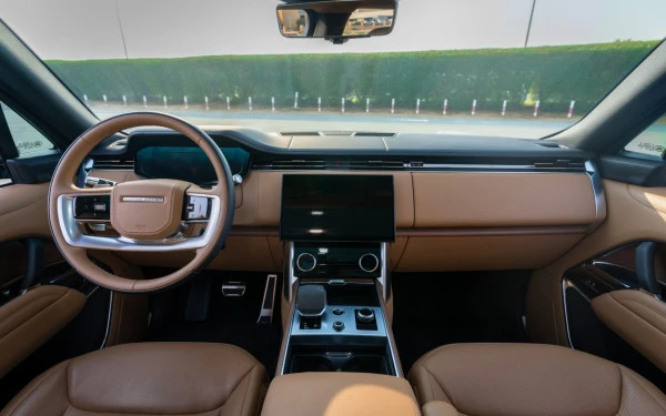 Range Rover Vogue HSE (Grey), 2023