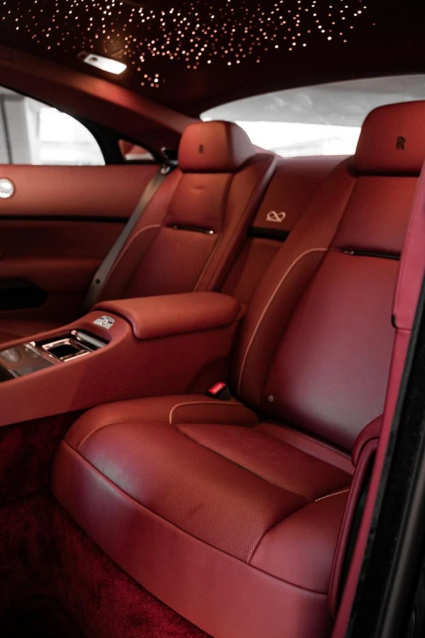 Rolls Royce Wraith Black Badge (Maroon), 2019