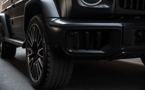 Mercedes G63 AMG (Matte Black), 2025