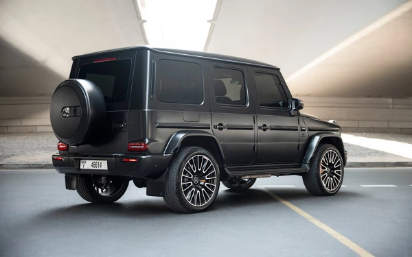 Mercedes G63 AMG (Matte Black), 2025