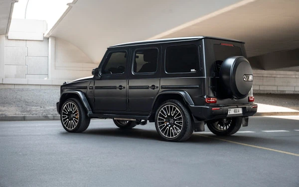 Mercedes G63 AMG (Matte Black), 2025