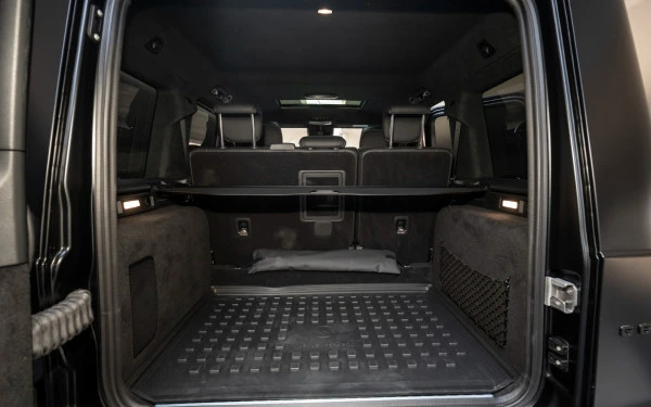 Mercedes G63 AMG (Matte Black), 2025