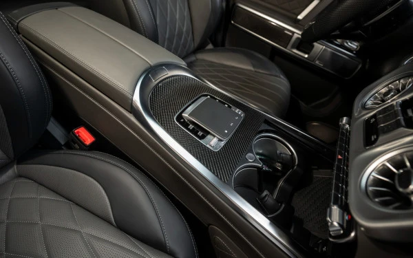 Mercedes G63 AMG (Matte Black), 2025