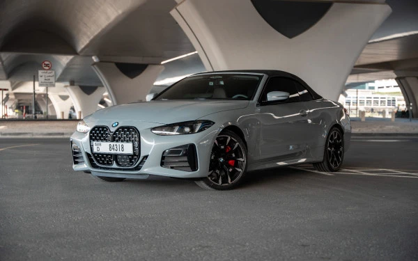 BMW 420i (Nardo grau), 2025