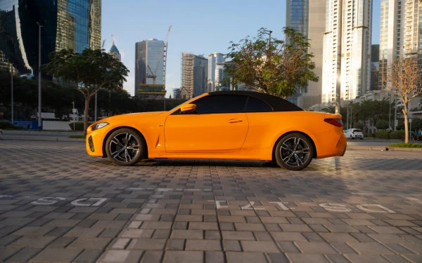 BMW 430i cabrio (Orange), 2023
