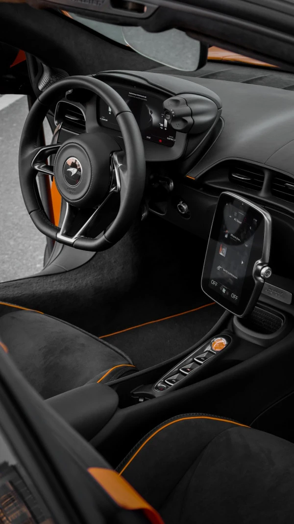 McLaren Artura Spider (Orange), 2023
