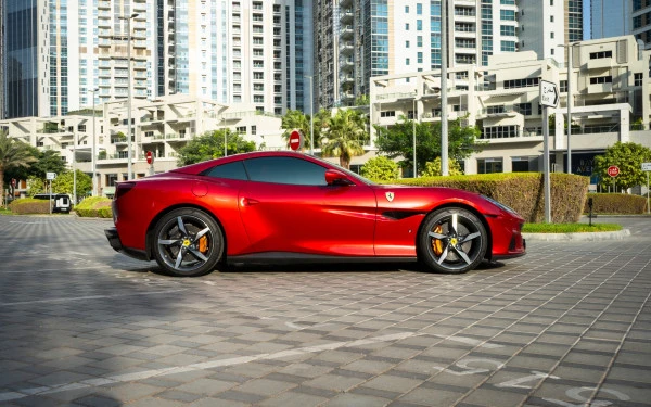 Ferrari Portofino Rosso (Rot), 2023