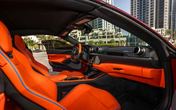 Ferrari Portofino Rosso (Rot), 2023