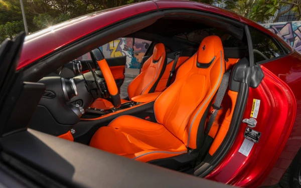 Ferrari Portofino Rosso (Rot), 2023