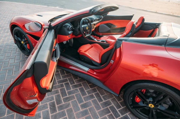 Ferrari Portofino Rosso (Red), 2020