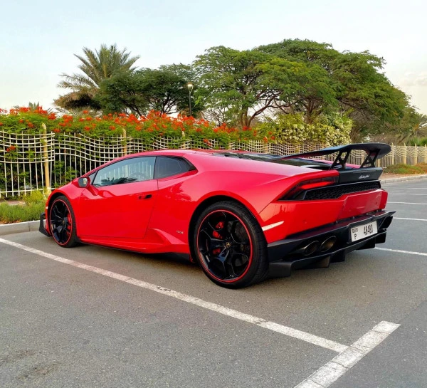Lamborghini Huracan (Red), 2018