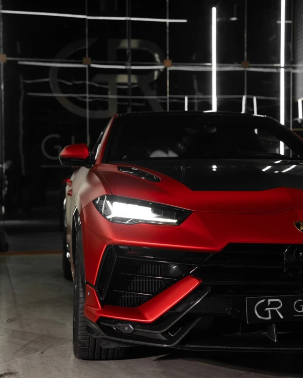 Lamborghini Urus (Красный), 2023