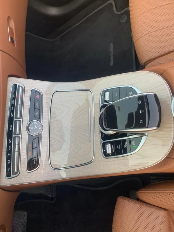 Mercedes E450 cabrio (rojo), 2020
