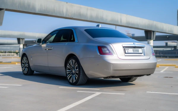 Rolls Royce Ghost (Silver Grey), 2022