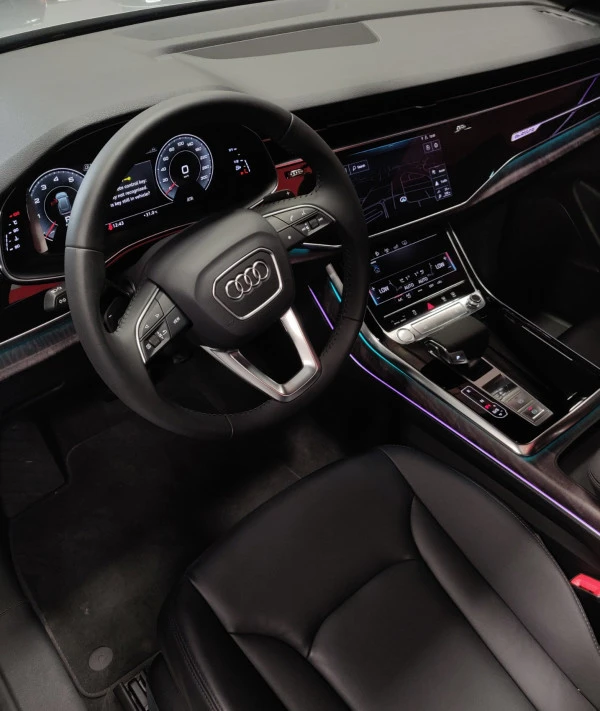 Audi Q8 (Silver), 2019