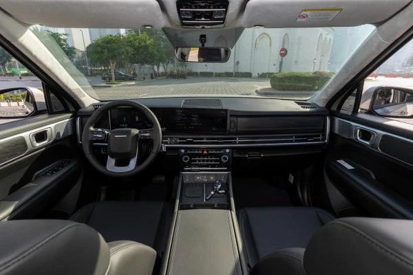 Hyundai Santa Fe (Silver), 2025