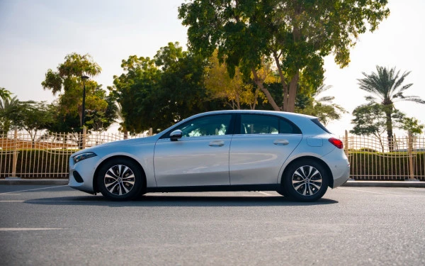 Mercedes A180 (Silver), 2024