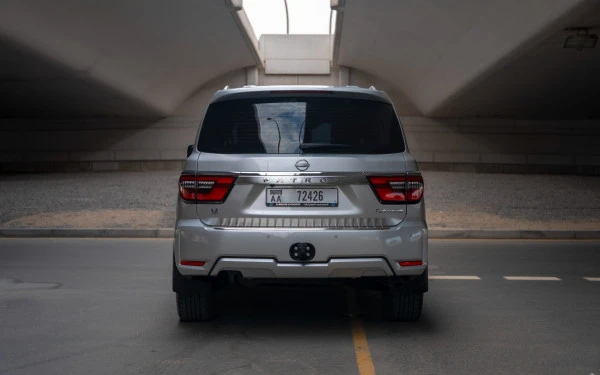 Nissan Patrol Platinum V6 (Silver), 2024