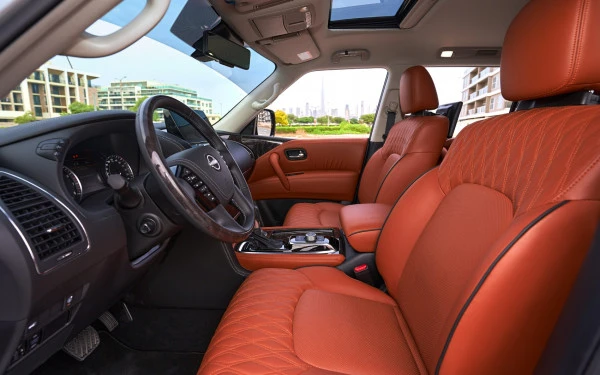 Nissan Patrol Platinum V6 (Silver), 2024