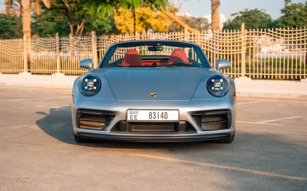 Porsche 911 Carrera GTS (Silver), 2024