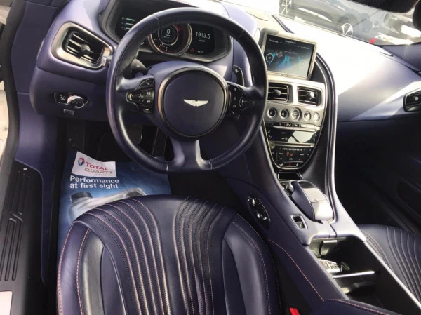 Aston Martin DB11 (White), 2018