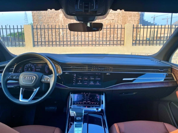 Audi Q7 (White), 2020