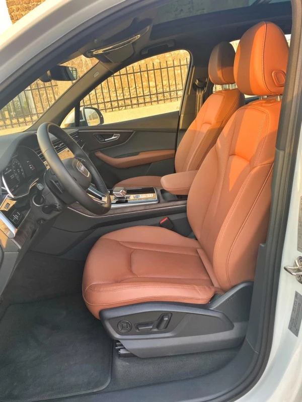 Audi Q7 (White), 2020
