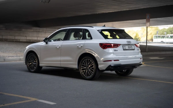 Audi Q3 (White), 2024