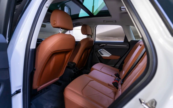 Audi Q3 (White), 2024