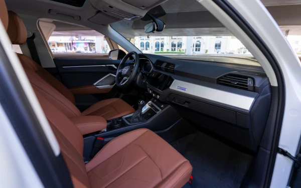 Audi Q3 (White), 2024