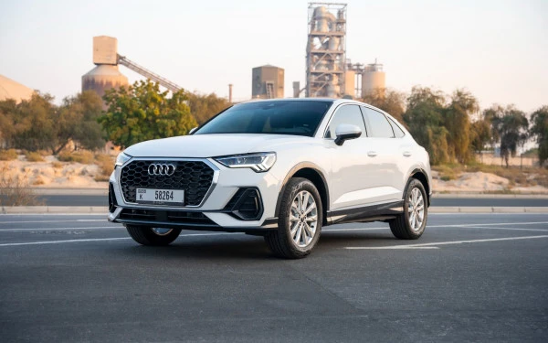 Audi Q3 Sportback (White), 2025