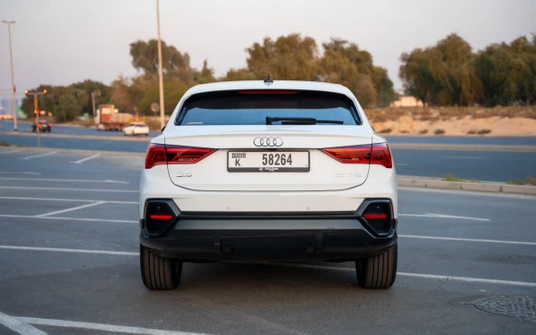 Audi Q3 Sportback (White), 2025