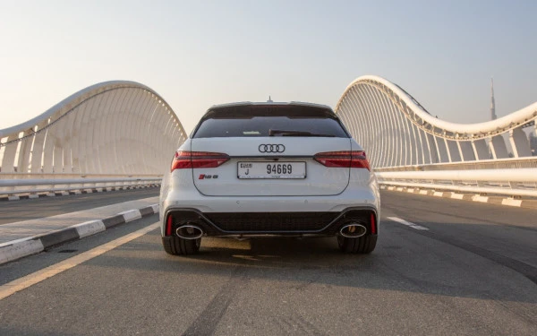 Audi RS6 (White), 2022
