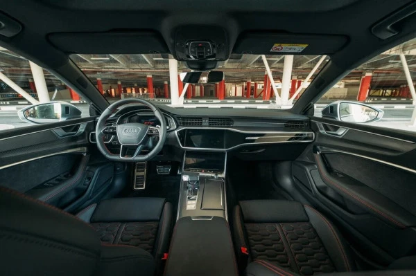 Audi RS7 (White), 2023