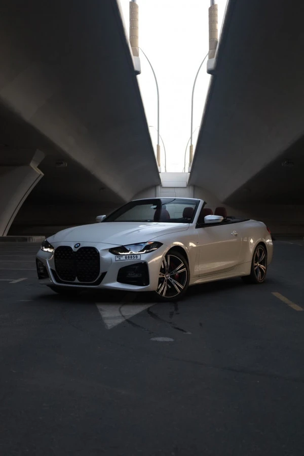 BMW 430i cabrio (White), 2021
