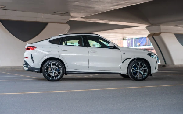 BMW X6 (Weiß), 2023