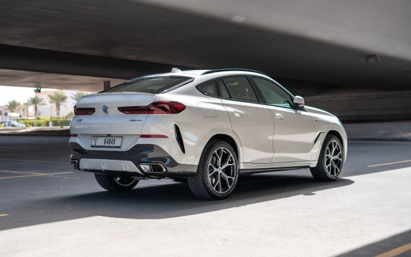 BMW X6 (Weiß), 2023